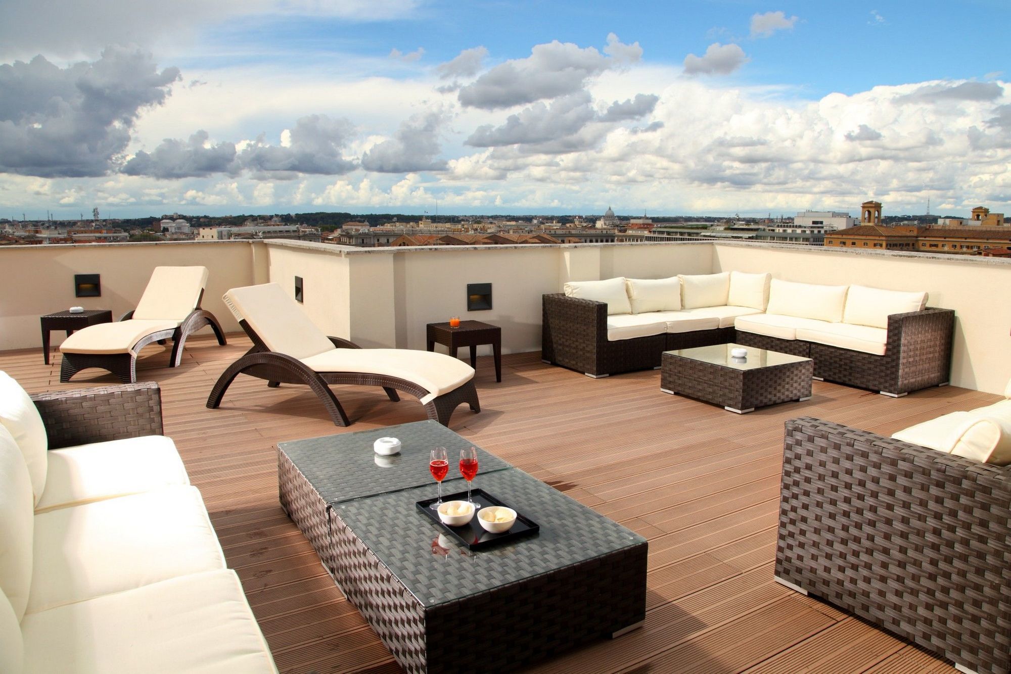 רומא The Independent Suites מתקנים תמונה